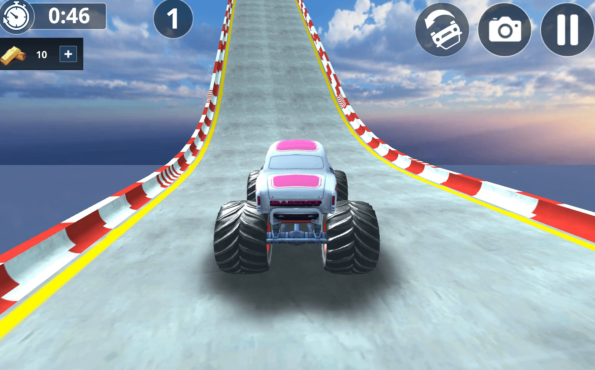 Impossible Monster Truck Race Screenshot 2